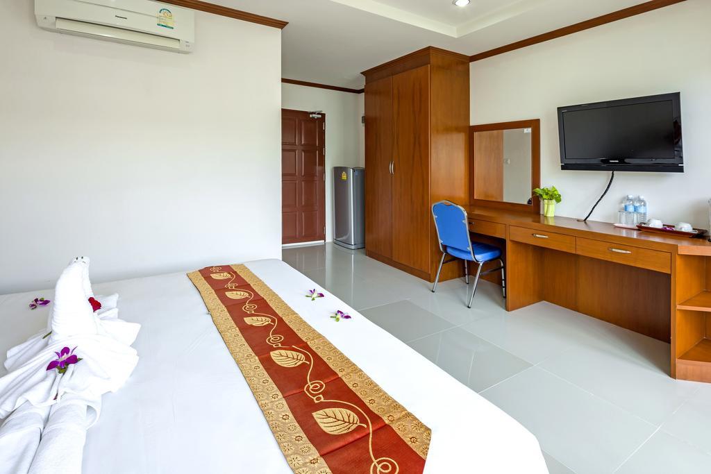 Hotel Phusita House 2 Patong Exterior foto